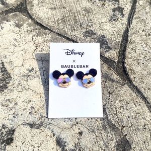 Mickey Mouse Earrings. Baublebar +Disney